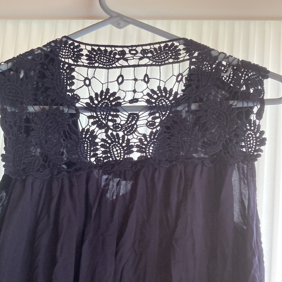 👚 EUC Ladies Molly Bracken sleeveless top 👚 - Picture 5 of 6